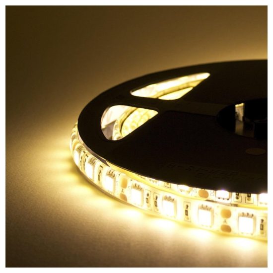 Strisce Led prezzi Resistente all'acqua - 5 Metri - 72W - SMD5050 BIANCO CALDO - 300 LED